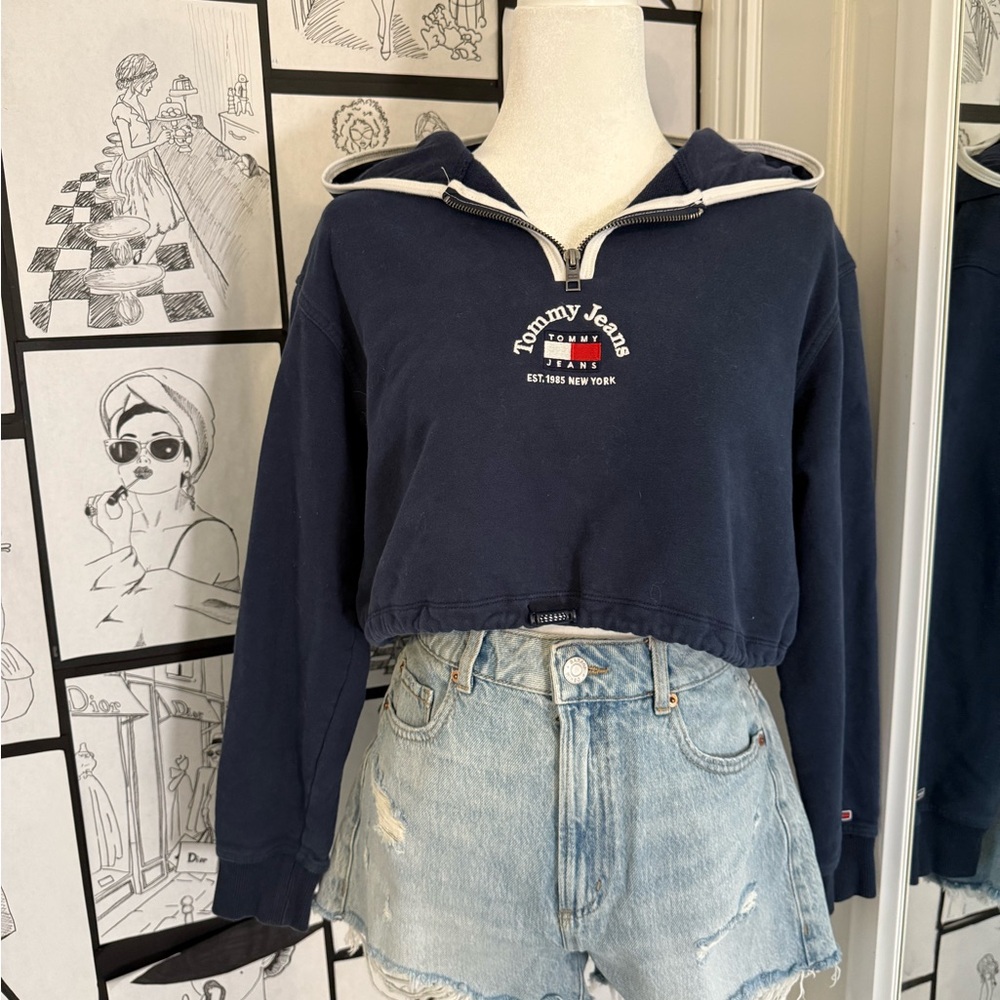 Tommy Hilfiger Women's Navy Hoodie